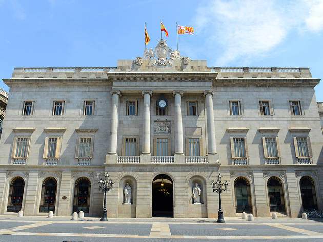 Ayuda de Euros del Ayuntamiento de - Ayudas y Becas España
